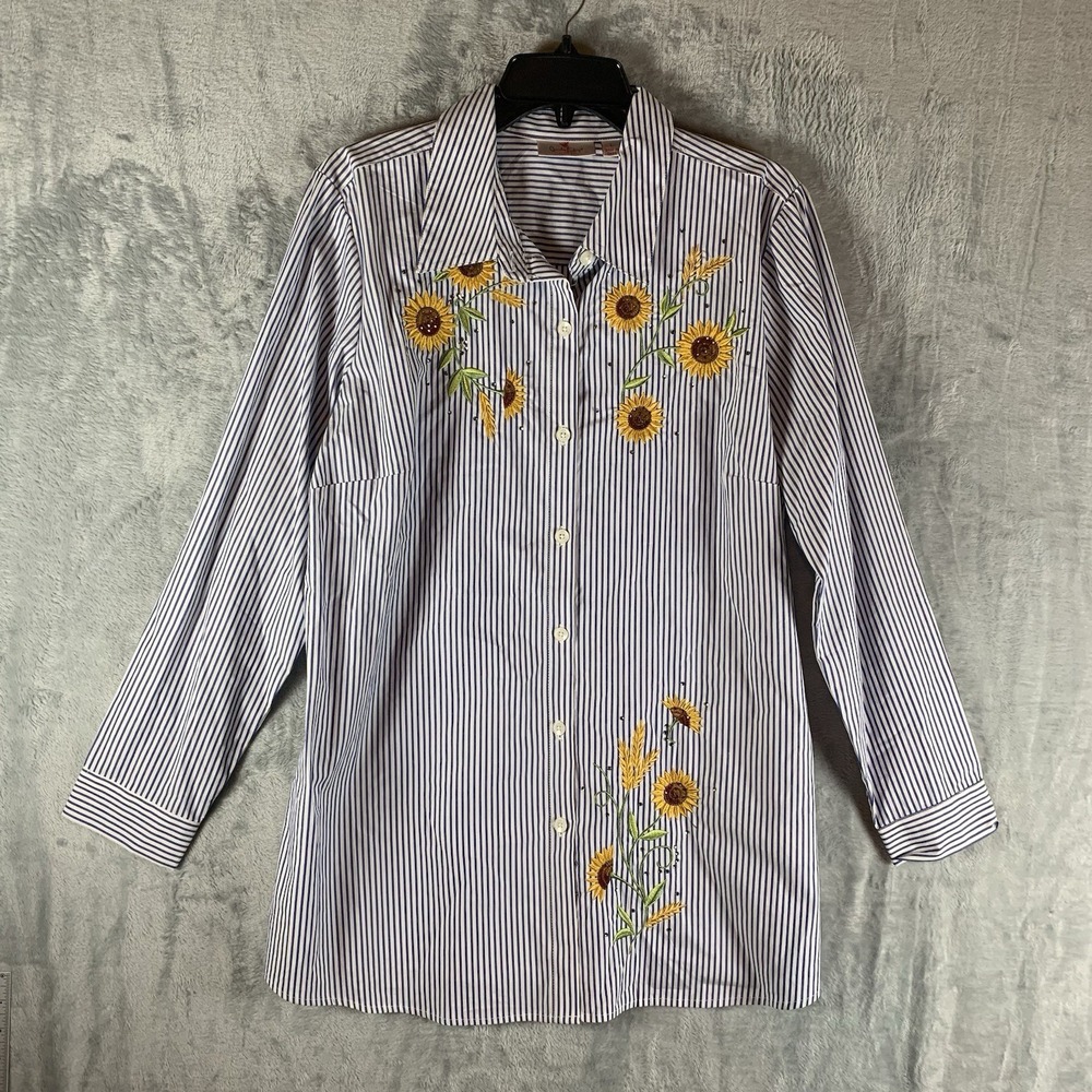 Quacker Factory Women's Button Up Top L Blue Stripe Black Eyed Susan Embroidered